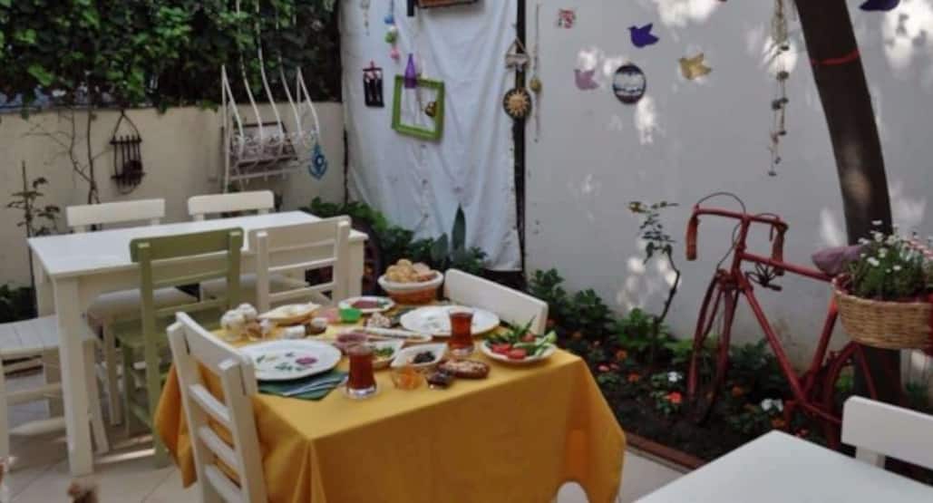 Buyukada Kahvalti Mekanlari Ve Fiyatlari Gezenti Anne